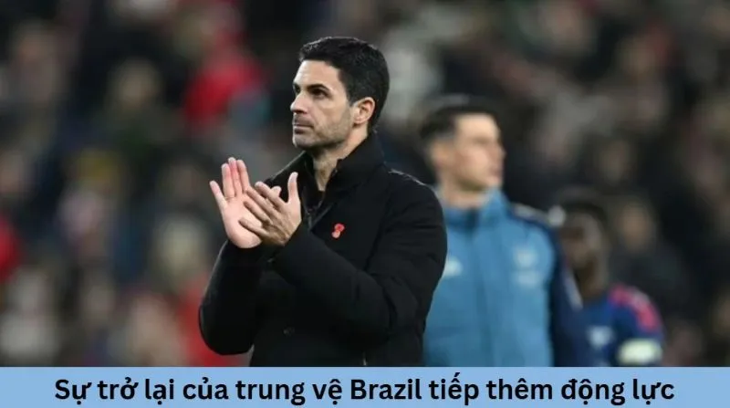 Sự trở lại của trung vệ Brazil tiếp thêm động lực cho cuộc đua vô địch