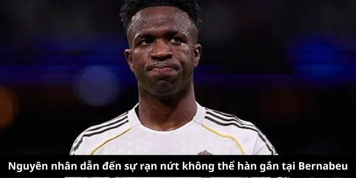 Mâu thuẫn chiến thuật với Mbappe khiến Real bỏ Vinicius